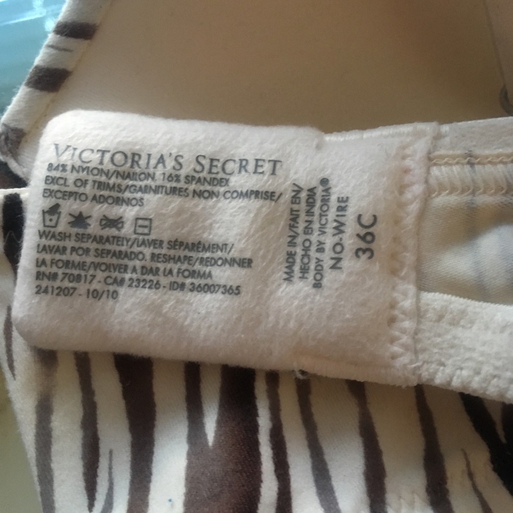 Victoria's Secret RARE - Picture 5 of 8